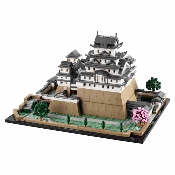 LEGO® Architecture Himeji Kalesi 21060 1