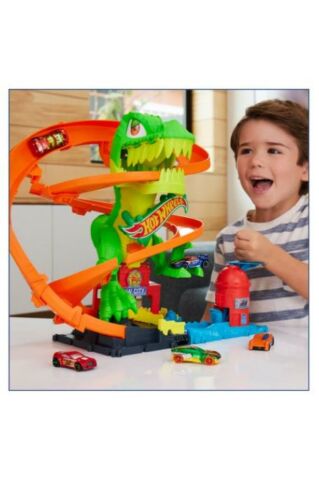 HW City T-Rex vs Fire Station