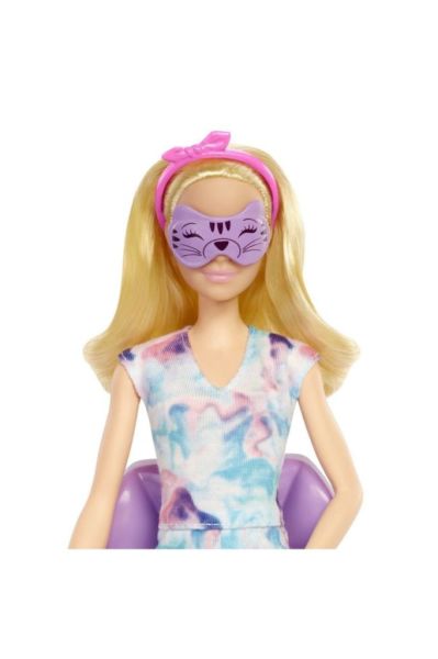 Barbie Işıltı Dolu Spa Günü Oyun Seti HCM82