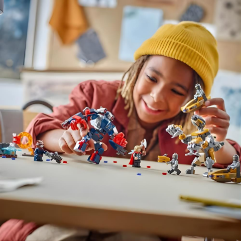 LEGO Marvel Avengers: Endgame Thor Chitauri’ye Karşı 76322