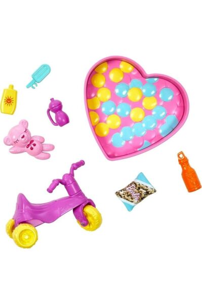 Barbie Bebek Bakıcısı Skipper Oyun Evi Seti HHB67