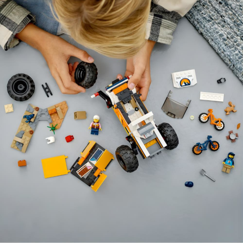 LEGO ® City 4x4 Arazi Aracı Maceraları 60387 - 6 Yaş ve Üzeri Çocuklar Için Oyuncak Yapım Seti (252 Parça)