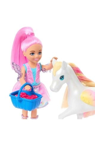 Barbie A Touch Of Magic Chelsea ve Pegasus Oyun Seti HNT67