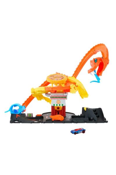 Hot Wheels Pizza Slam Cobra Attack , Snake Tail Spiral Track with Randomizer, 1 Vehicle in 1:64 Scale