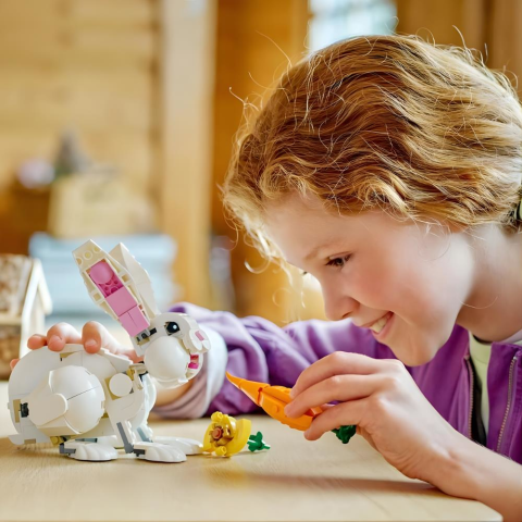 LEGO Creator 3 V 1 Beyaz Tavşan 31133