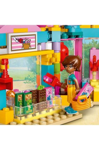 LEGO ® Friends Heartlake City Şekerci Dükkanı 42649 - 6 Yaş ve Üzeri Oyuncak Yapım Seti (376 Parça)
