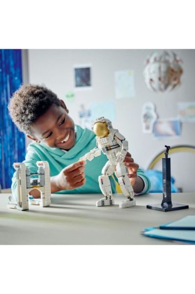 LEGO ® Creator Uzay Astronotu 31152 - Yaratıcı Oyuncak Yapım Seti (647 Parça)