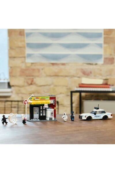 LEGO ® Marvel Spider-Verse: Miles Morales, Spot'a Karşı 76311 - 9 Yaş ve Üzeri Yapım Seti (375 Parça)
