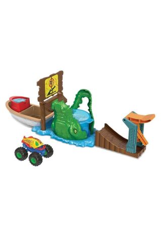 Hot Wheels Monster Trucks Renk Değiştiren Araçlar Timsahdan Kaçış Oyun