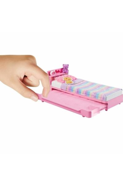 Barbie My First Barbie - İlk Barbie Bebeğim - Barbie'nin Yatağı Oyun Seti