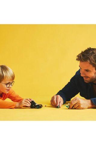 DC Batman™: Batman ve Batmobile™, Mr. Freeze™’e Karşı 76301 - 4 Yaş ve Üzeri Yapım Seti (63P)