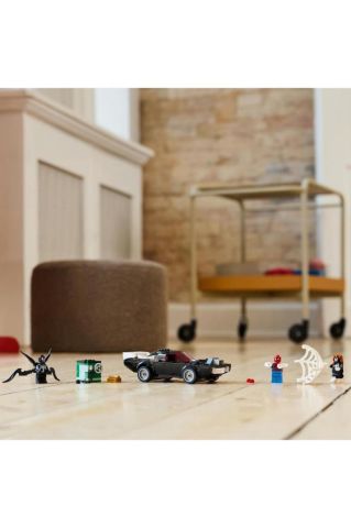 Marvel Örümcek Adam, Venom Arabasına Karşı 76309 - 7 Yaş ve Üzeri Yapım Seti (254 Parça)