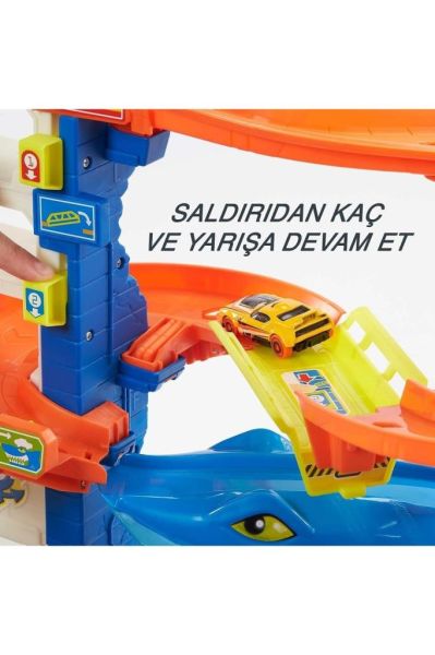 Hot Wheels City Köpek Balığından Kaçış Oyun Seti