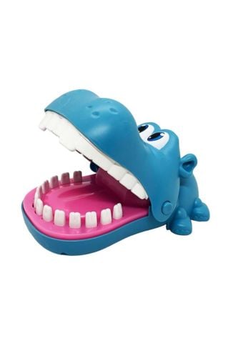 Parmak Isıran Hipopotam