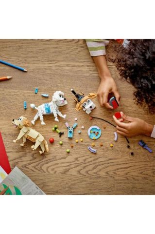 LEGO ® Creator Sevimli Köpekler 31137 - 7 Yaş ve Üzeri Çocuklar için Oyuncak Yapım Seti (475 Parça)