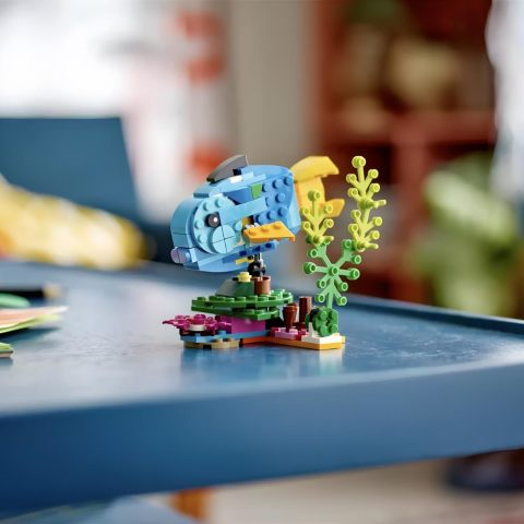 Lego Creator Egzotik Papağan 31136