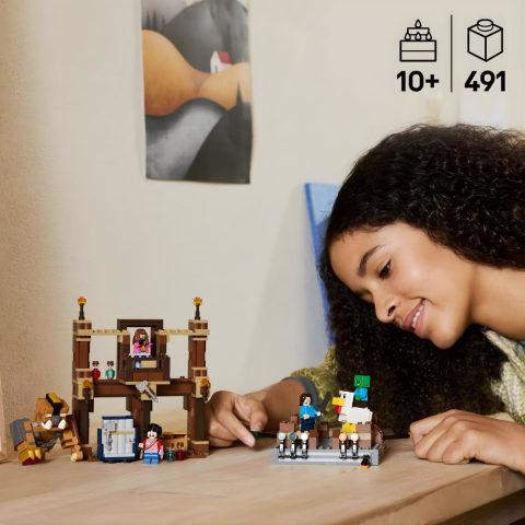 LEGO® Orman Malikanesi Dövüş Ringi 21272
