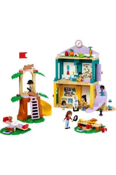 LEGO ® Friends Heartlake City Anaokulu 42636 - 4 Yaş ve Üzeri için Oyuncak Yapım Seti (239 Parça)