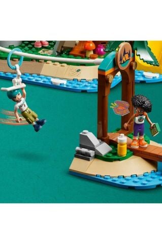 LEGO Friends Macera Kampı Ağaç Ev 42631 - 8 Yaş ve Üzeri Çocuklar için Leo, Aliya, Jamila ve
