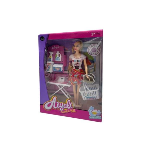 Temizlikçi Aksesuarlı Bebek