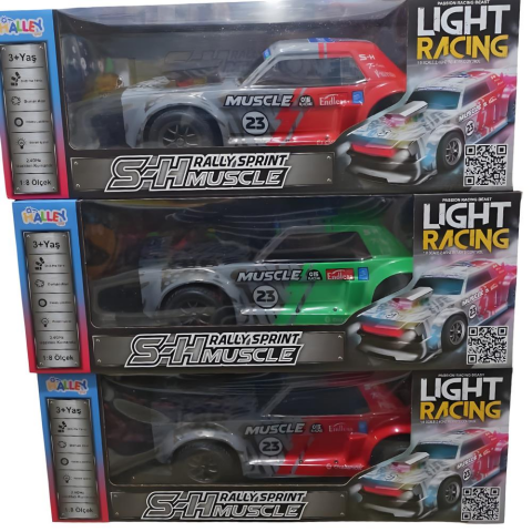 1:8 Uzaktan Kumandalı Araba 2.4Ghz Sesli Işıklı Duman Atan Full Fonksiyon Şarjlı