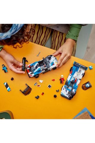 LEGO ® Speed Champions BMW M4 GT3 ve BMW M Hybrid V8 Yarış Arabaları 76922 - 9 Yaş+ İçin (676 Parça)