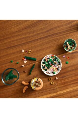 LEGO ® Botanicals Mini Orkide 10343 - Yetişkinler için Dekoratif Çiçek Yapım Seti (274 Parça)