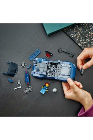 LEGO ® Speed Champions Ford Mustang Dark Horse Spor Araba 76920 - 9 Yaş+ İçin Yapım Seti (344 Parça)