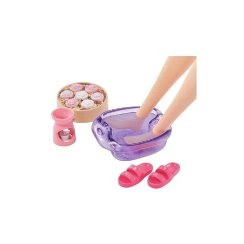 Barbie ®'nin Spa Günü Bebekleri - Sarışın | HKT90