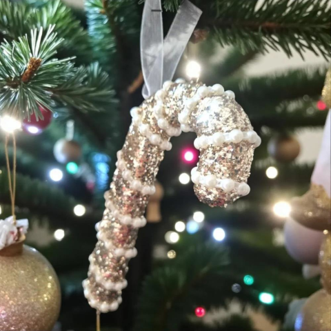 Yılbaşı Baston Şeker İnci Şeritli 17 cm