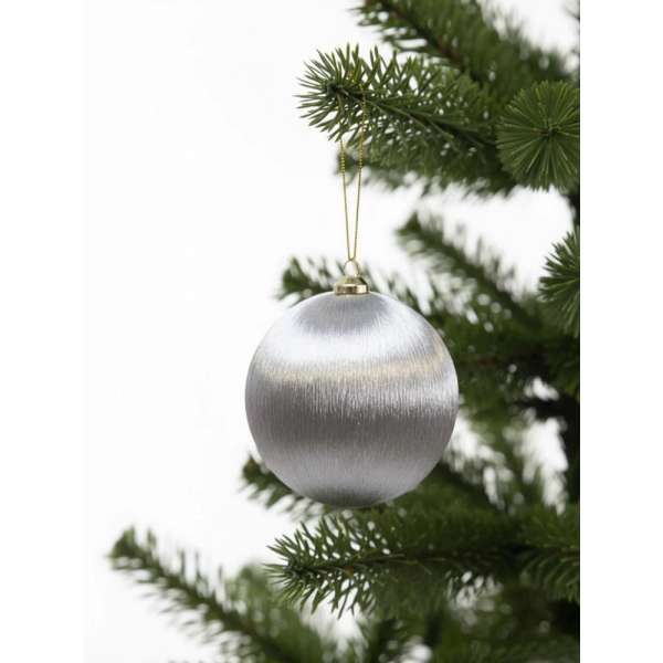 Yılbaşı Topu – İpek İplik Sarılı Çam Ağacı Süsü Gümüş 10 cm