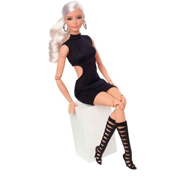 Barbie Basics İkonik Koleksiyon Bebeği Sarışın JBH71