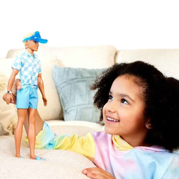 Barbie Plaj Günü Bebeği Ken HPL74