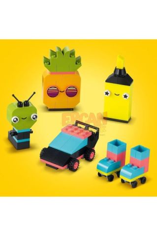 LEGO ® Classic Yaratıcı Neon Eğlence 11027 - 5 Yaş ve Üzeri Çocuklar için Yapım Seti (333 Parça)