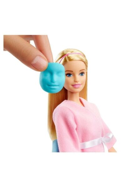 Barbie Yüz Bakımı Yapıyor Oyun Seti