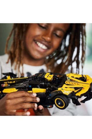 LEGO 42151 Technic - Bugatti Bolide 905 Parça +9 Yaş