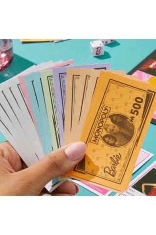 Monopoly Barbie Edition Kutu Oyunu