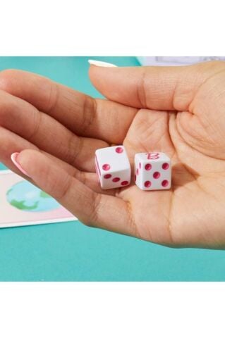 Monopoly Barbie Edition Kutu Oyunu