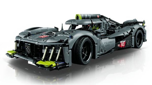 LEGO 42156 Technic Peugeot 9x8 24h Le Mans Hybrid Hypercar