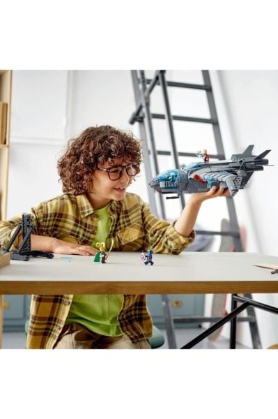 LEGO ® Marvel Avengers Quinjeti 76248 - 9 Yaş ve Üzeri için Yaratıcı Oyuncak Yapım Seti (795 Parça)
