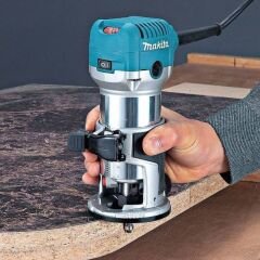 Makita RT0700C Devir Ayarlı Freze