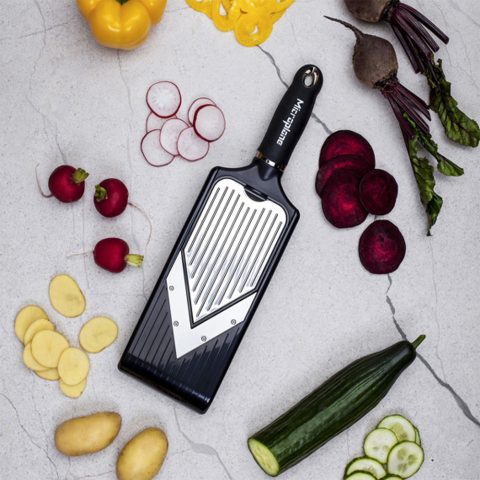 Microplane Julienne Özellikli V-Doğrayıcı