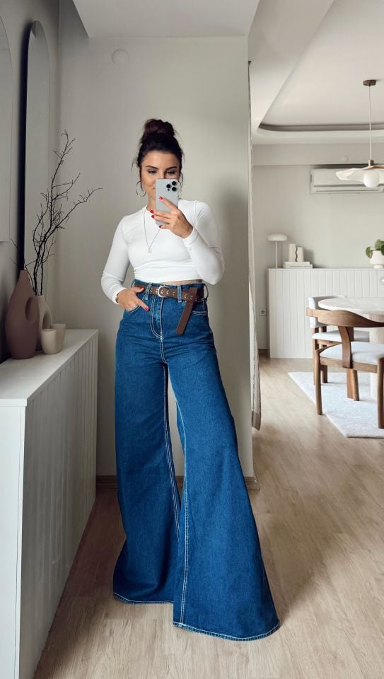 Extra Wide Leg Jean