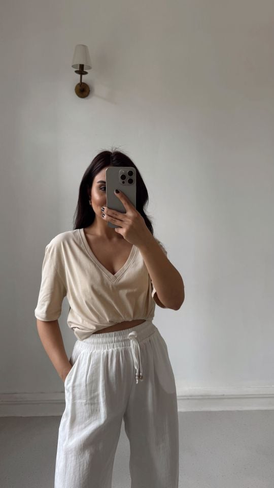 V Yaka Bej Tshirt
