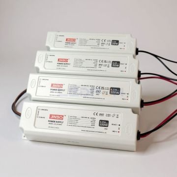 Jinbo 12V 3A 36W IP67 Dış Mekan Plastik Kasa Slim Adaptör