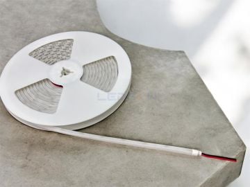 8x4.5mm Spotless 24V 12W IP62 4000K Neon Led