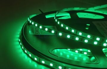12V 9.6W 5mm 120 Led Silikonsuz Yeşil Şerit Led