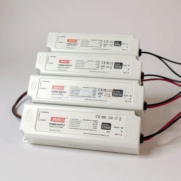 Jinbo 12V 2A 24W IP67 Dış Mekan Plastik Kasa Adaptör