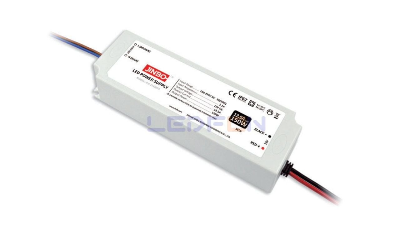 Jinbo 12V 8.3A 100W IP67 Dış Mekan Plastik Kasa Adaptör