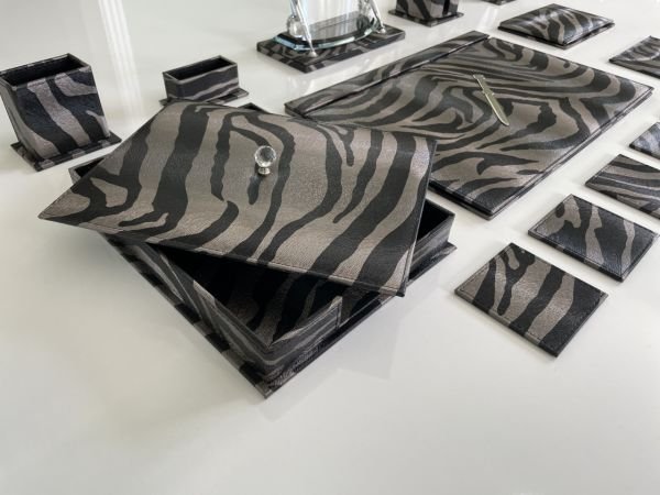 Sümenvadisi Zebra Luxury Desk Set